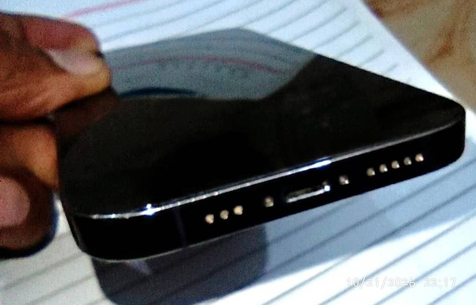 Apple iPhone 14 Pro 4