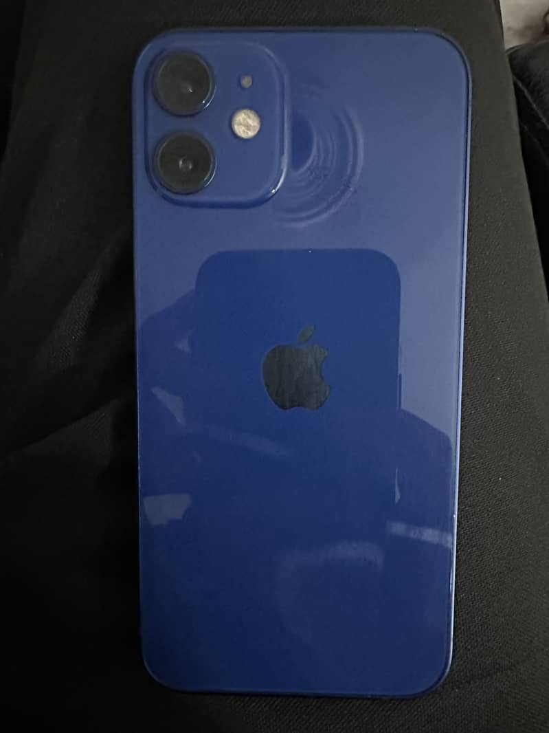 Apple iPhone 12 mini 0