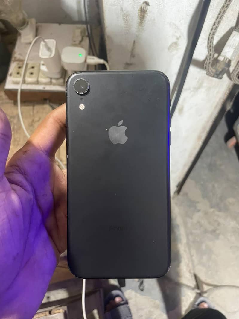 Apple iPhone XR 2