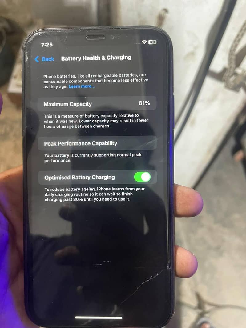 Apple iPhone XR 4