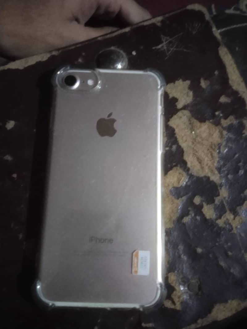 Apple iPhone 7 5