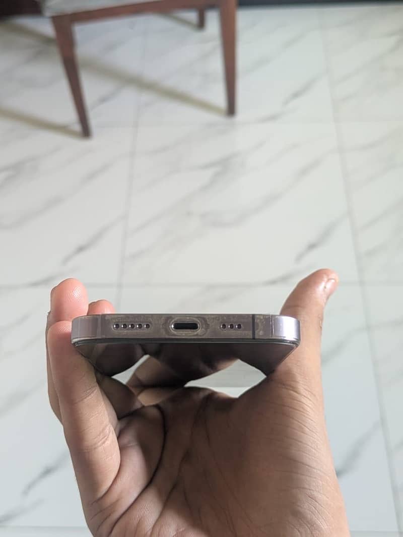 Apple iPhone 14 Pro 4