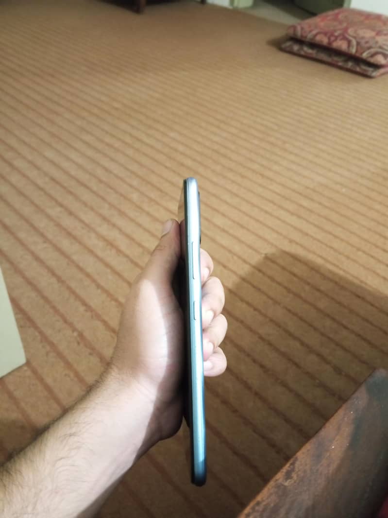Infinix Hot 10 - Mobile Phones - 1120734072