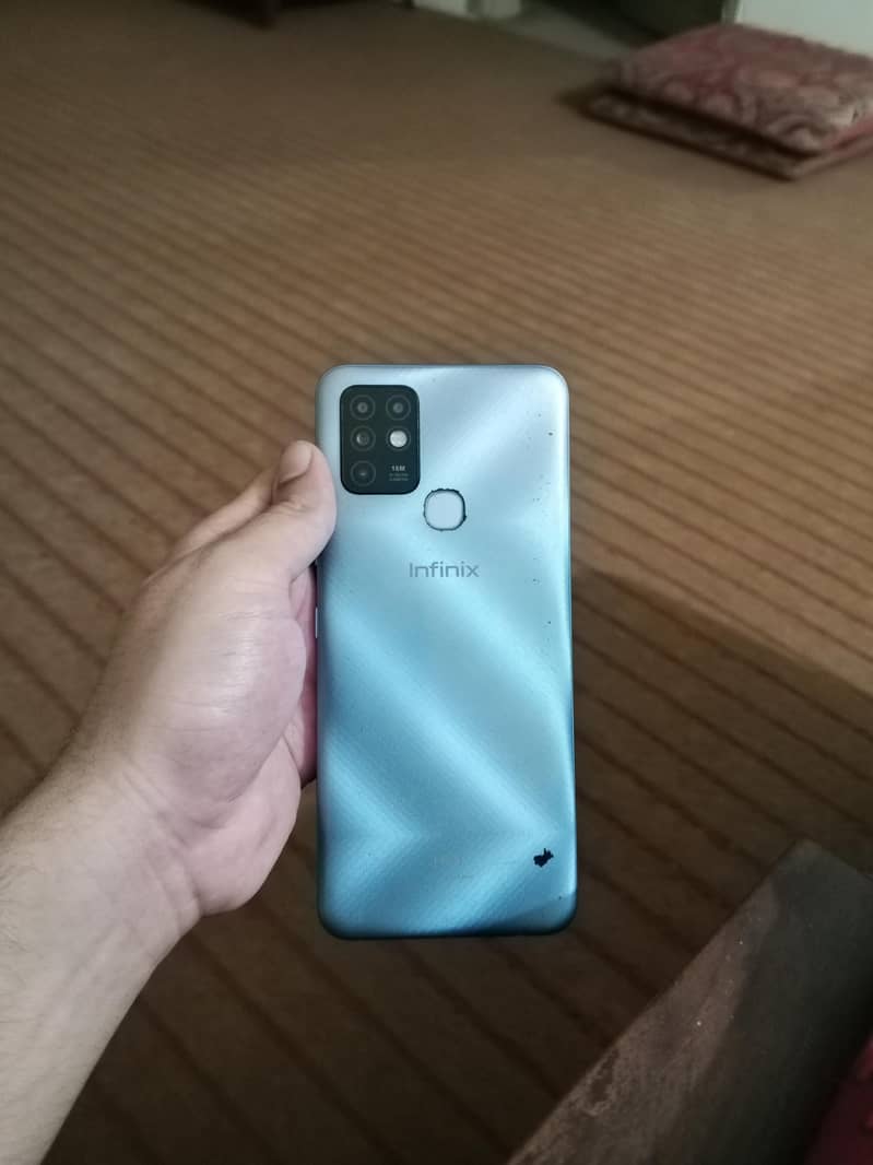 Infinix Hot 10 - Mobile Phones - 1120734072