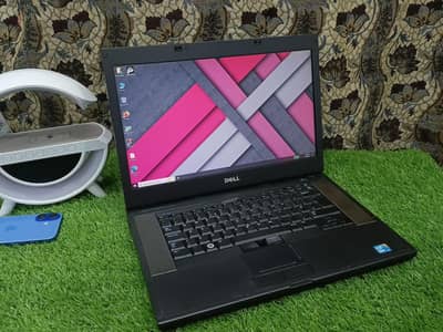 Dell Latitude 6510 ( i7 1st Quad 4GB 320GB 15 inch HD+ 512mb Nvidia)