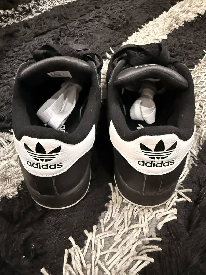 Adidas 1