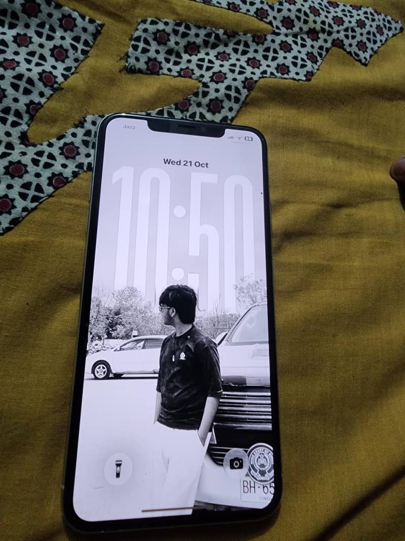 Apple iPhone 11 Pro Max 6