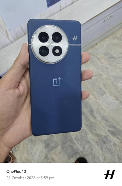 One Plus 13 flagship 16 512Gb