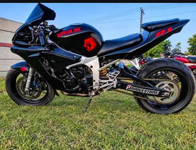 yamha R1