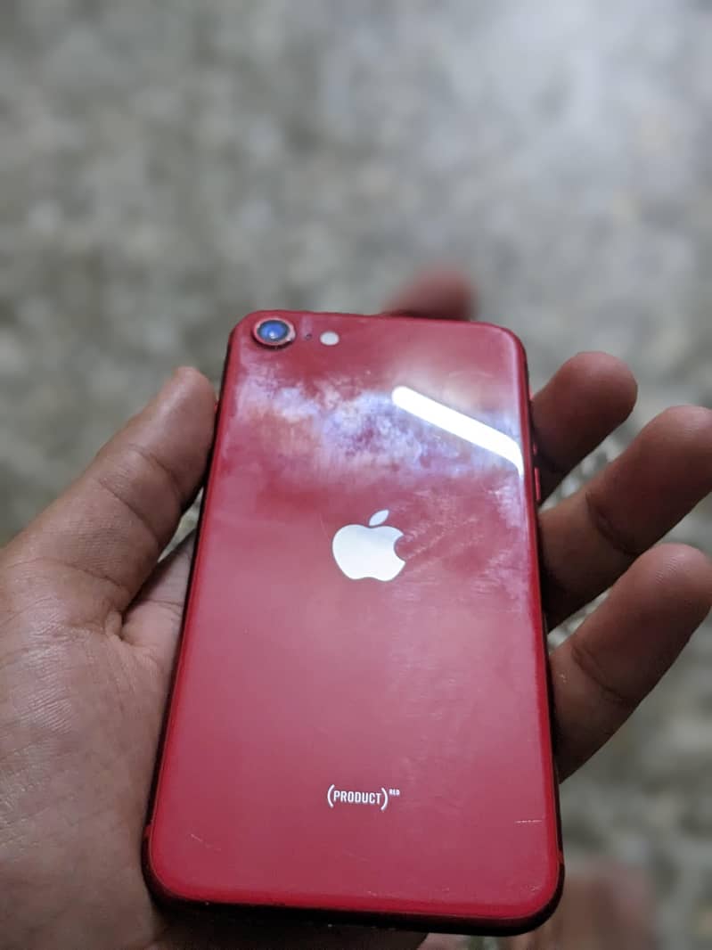 Apple iPhone SE 6