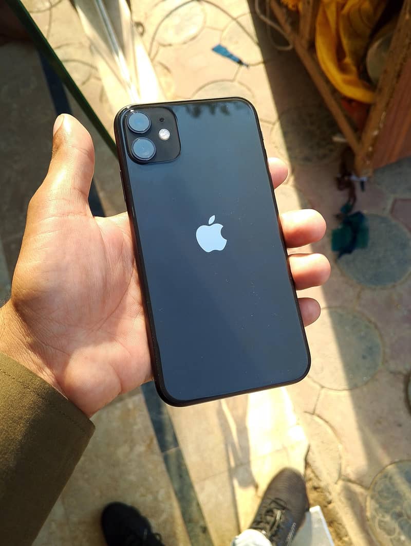 Apple iPhone 11 8