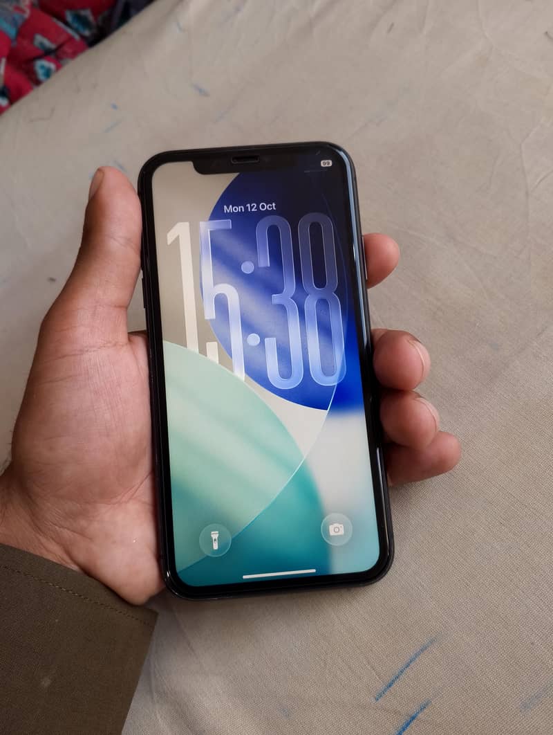 Apple iPhone 11 9