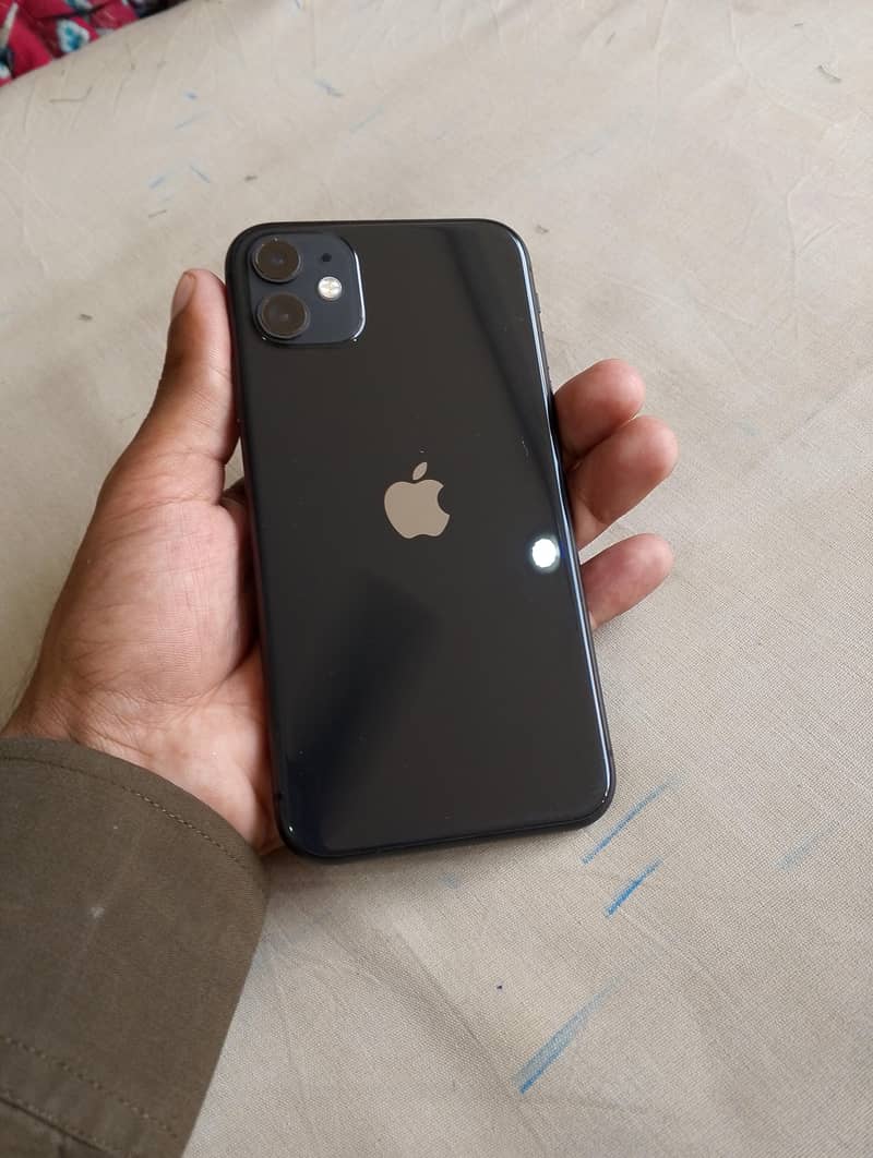 Apple iPhone 11 12