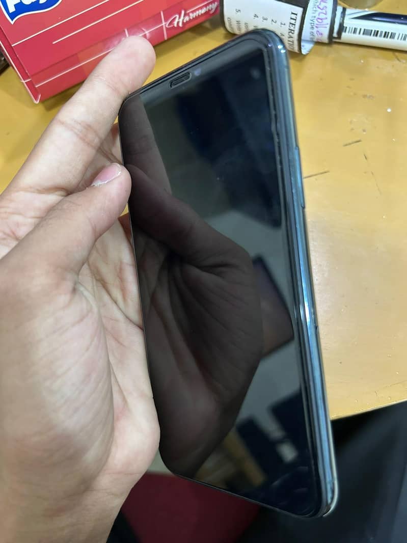 Apple iPhone 11 Pro 6