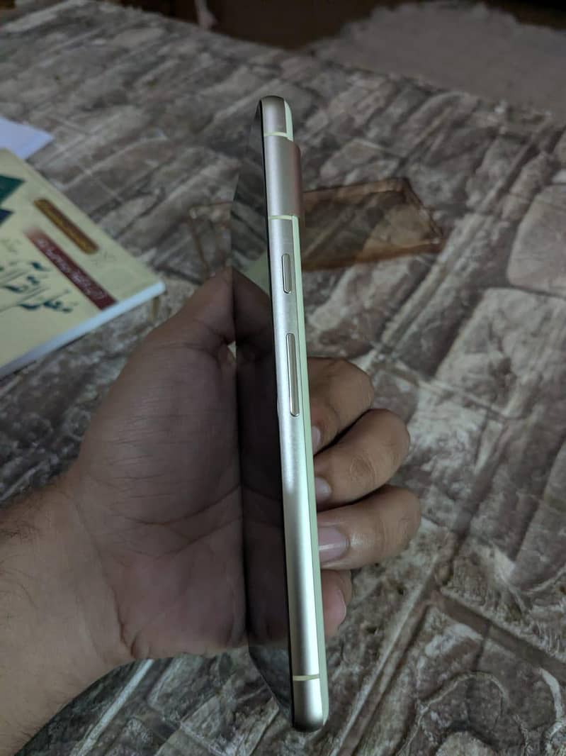 Google Pixel 7 2