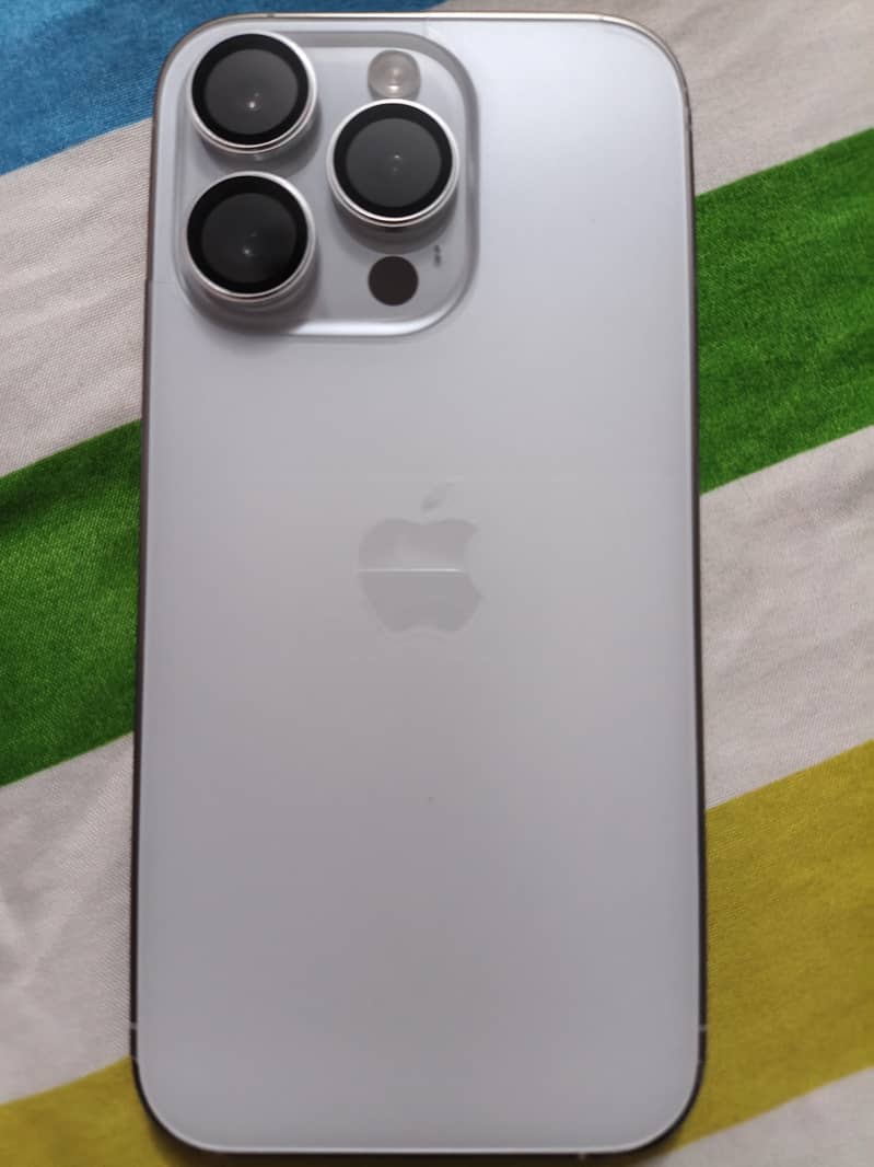 Apple iPhone 14 Pro 2