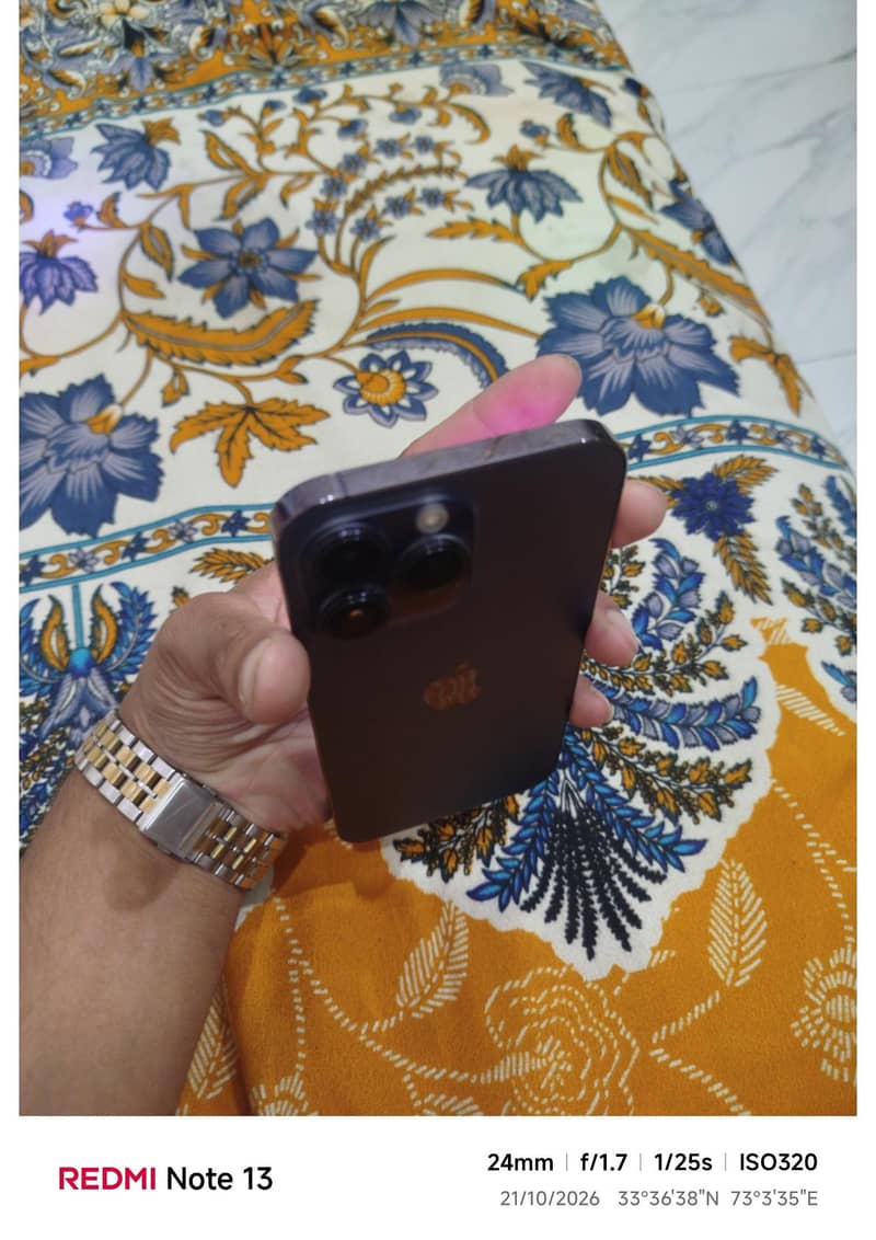 Apple iPhone 14 Pro Max 1