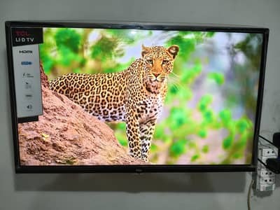 TCL LED 32"