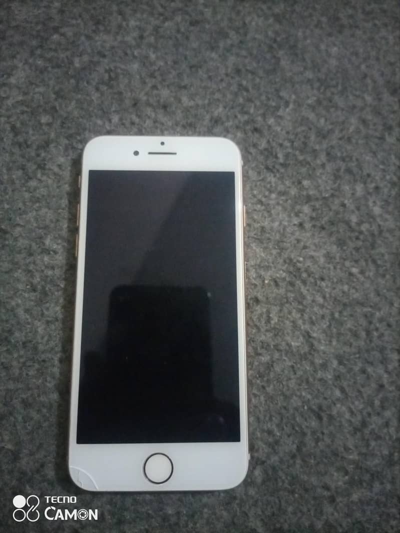 Apple iPhone 8 1