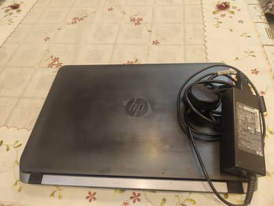 Hp Core i5.