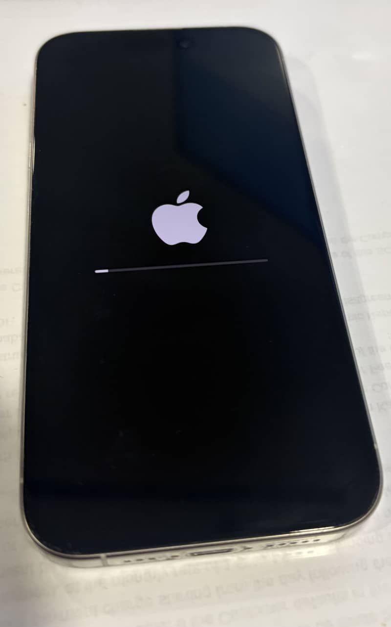 Apple iPhone 15 Pro 1