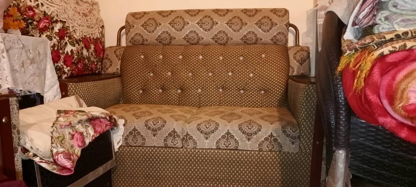 6 seater sofa set/sofa set/safa with tables/table set/safa 0