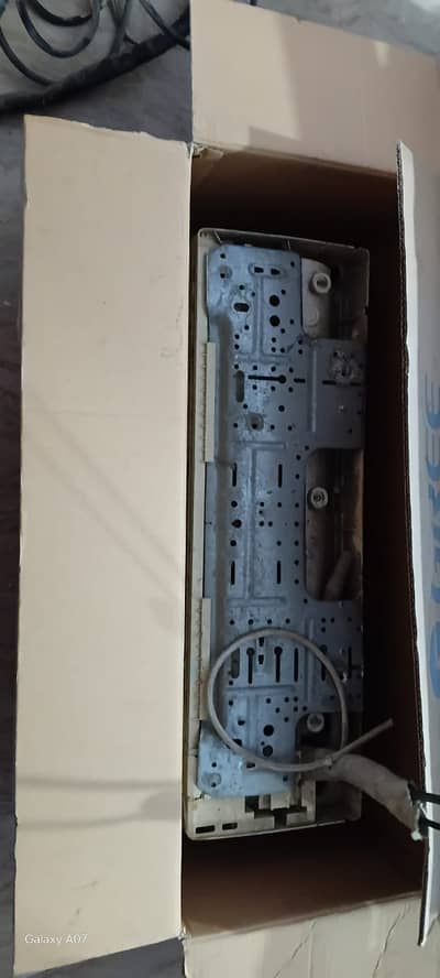 Split AC  1 ton