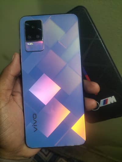 Vivo V21e