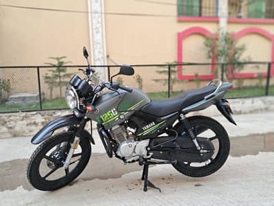 YBR G 2023 almost new