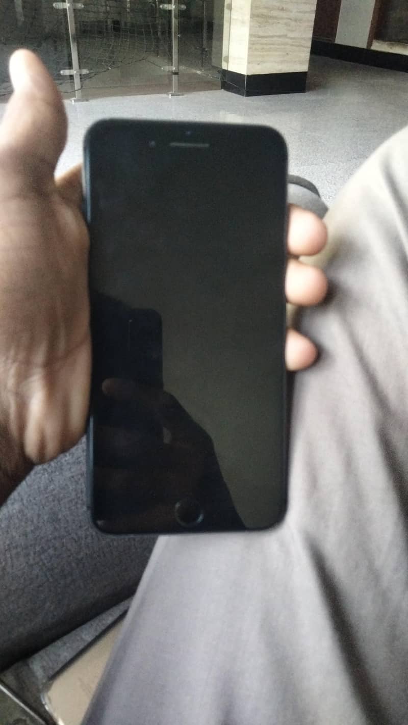 iPhone 8plus 1