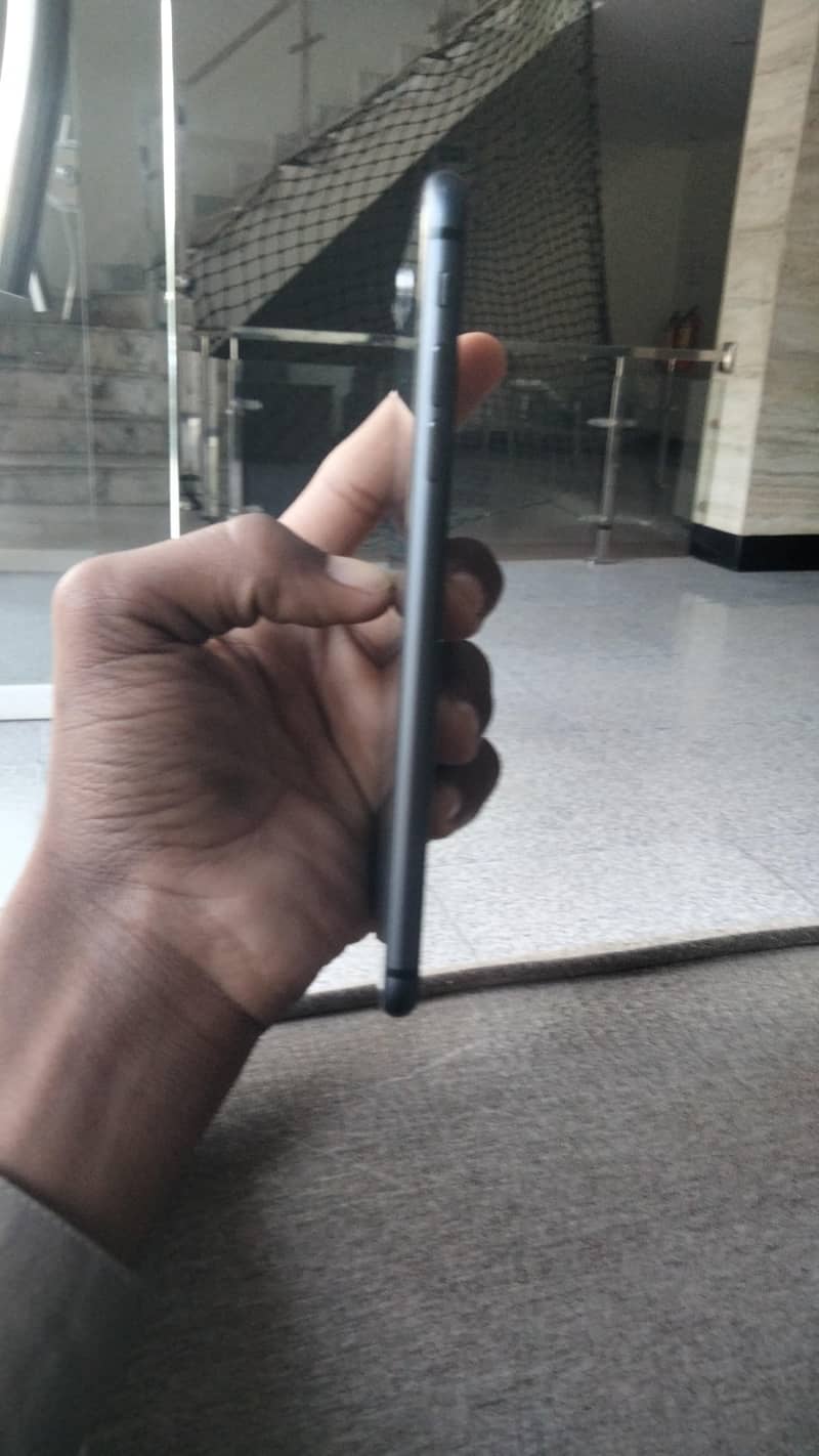 iPhone 8plus 6