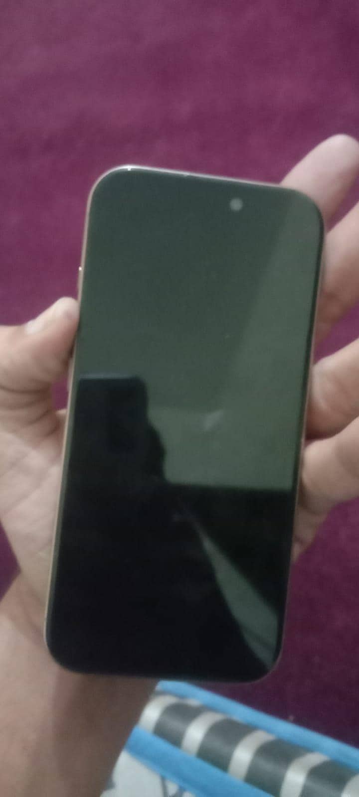 Apple iPhone 16 Pro 4