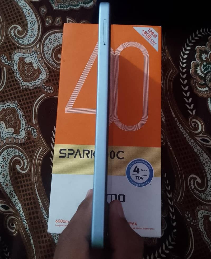 TECNO spark 40c 3