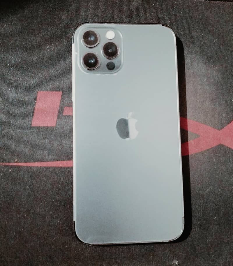 Apple iPhone 12 Pro 2