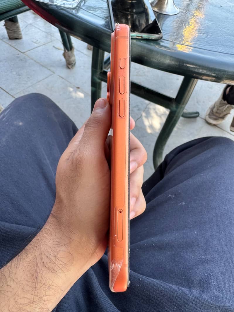Apple iPhone 17 Pro Max 1