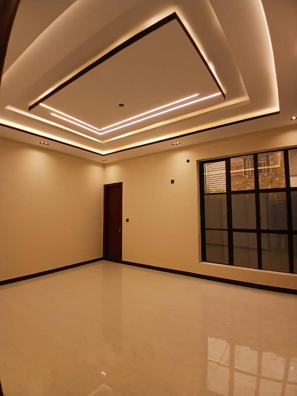 3 bed dd 1st floor 0