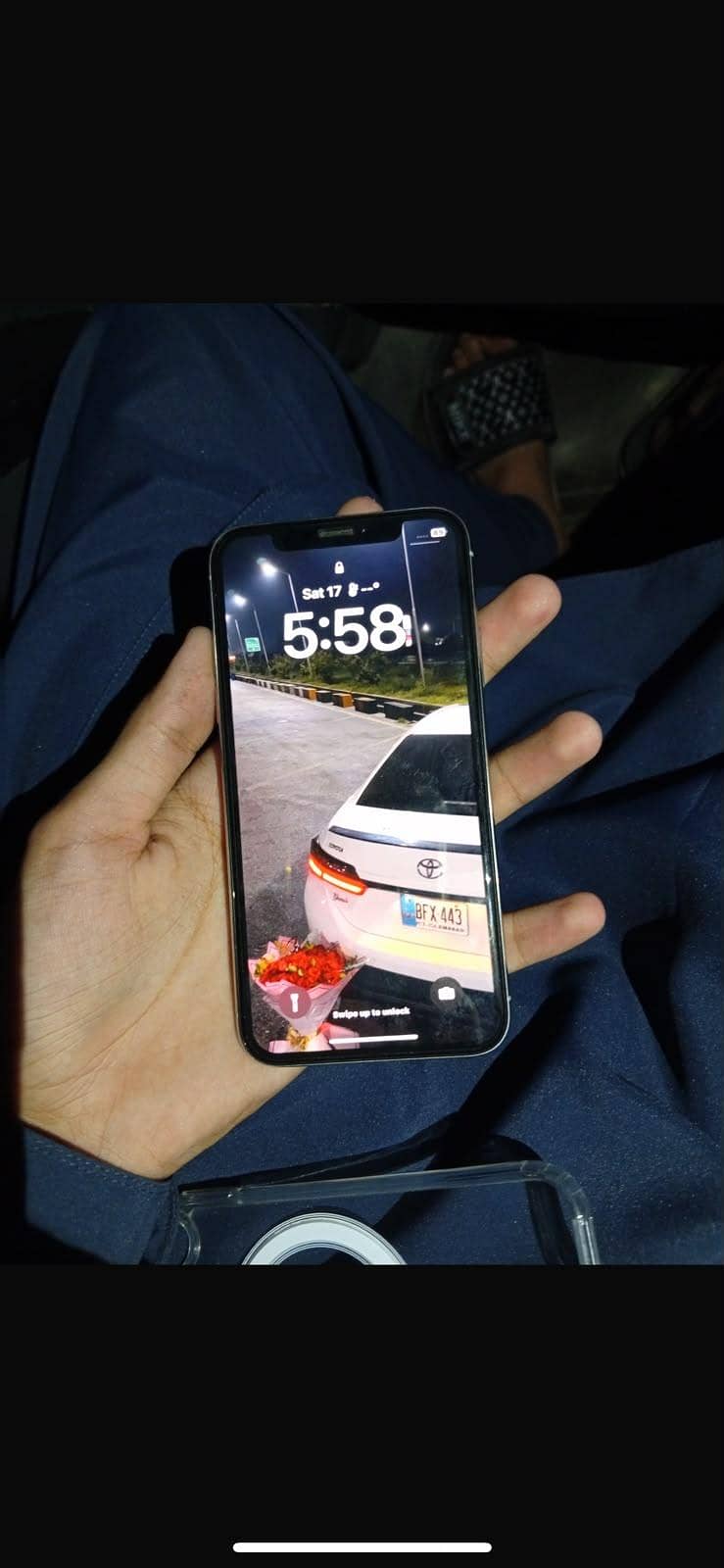 Apple iPhone X 3