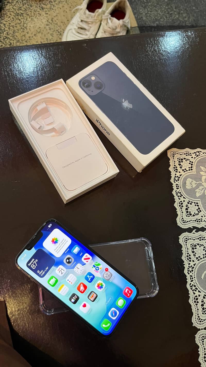 Apple iPhone 13 1