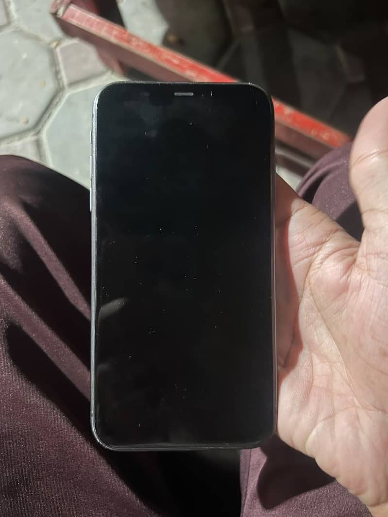 Apple iPhone 11 1