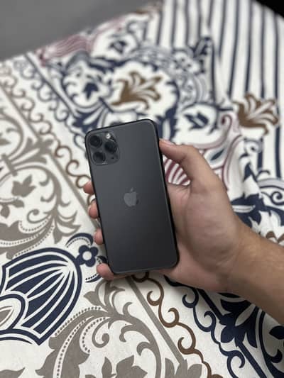 iPhone 11 Pro water pack phone