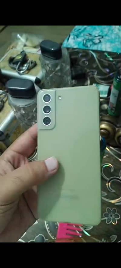 Samsung Mobile S21 FE