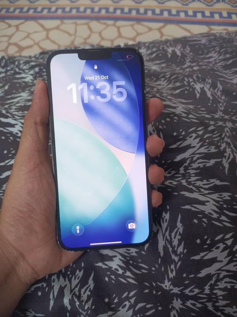Apple iPhone 14 plus 1
