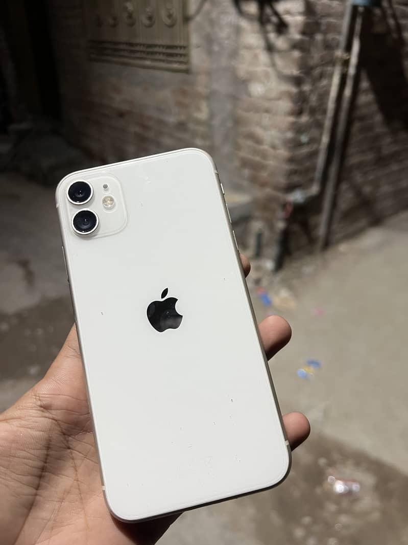 Apple iPhone 11 2