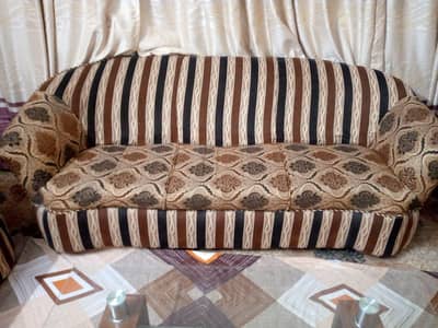 5 seater Sofa set for urgent sell