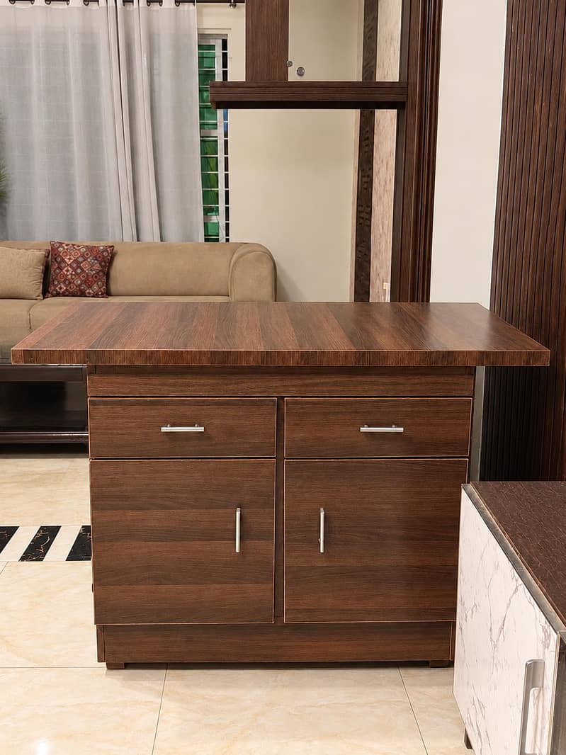 Iron stand/ Table 0