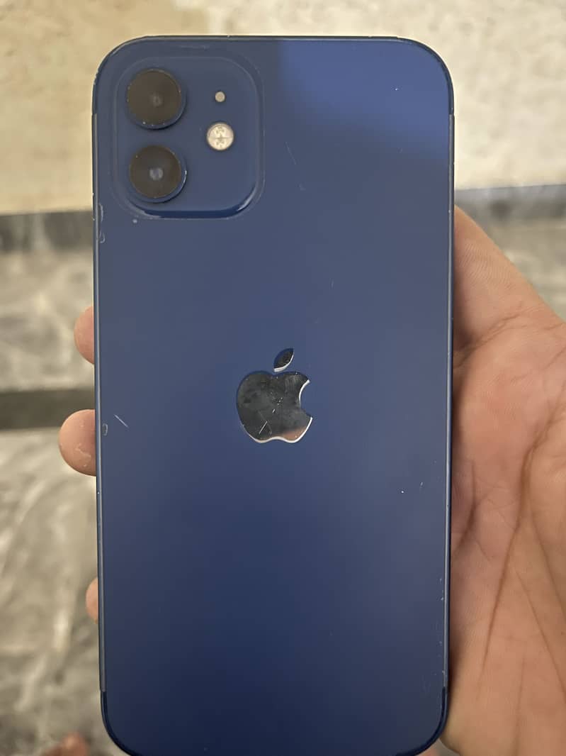 Apple iPhone 12 1
