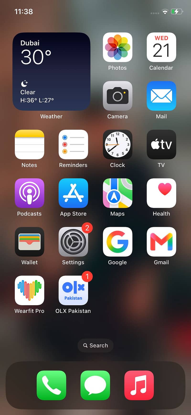 Apple iPhone XR 7