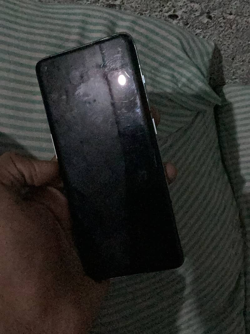 One Plus 10 Pro 1