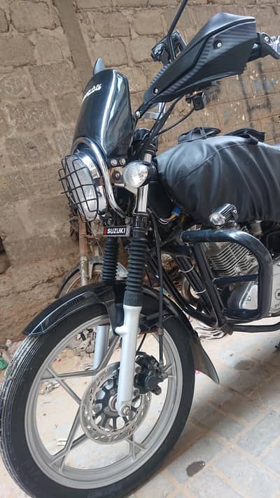 Suzuki GS 150 SE Mint Condition Hyderabad Number