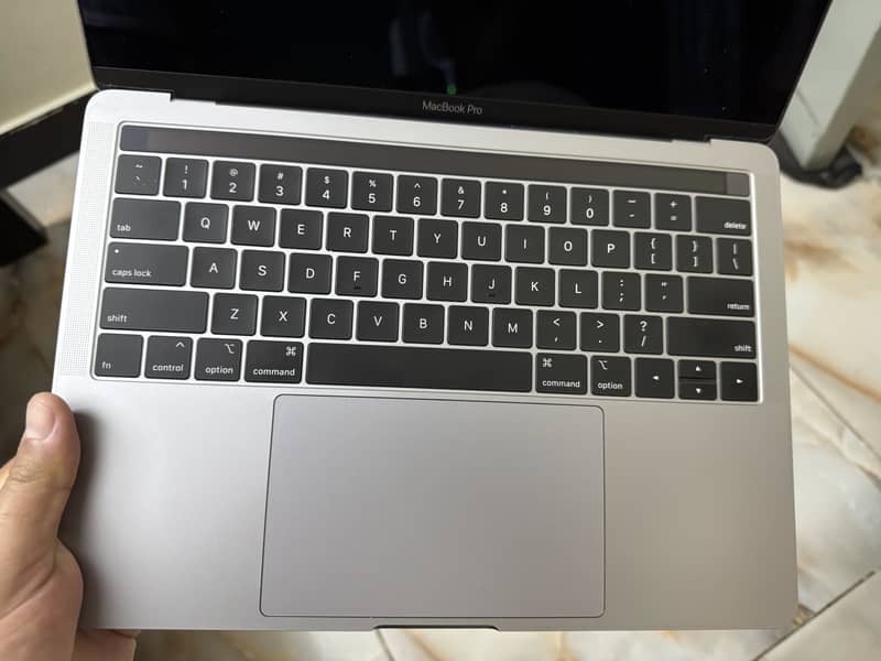 Macbook pro 2019 4